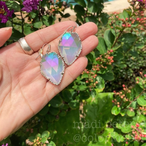 Kendra Scott Corley Earrings in Iridescent Slate - Picture 5 of 5